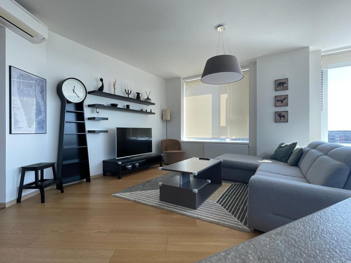 Sag Panorama Apartment 3 Rooms 19Th Floor Great View Free Parking Bratislava Exteriér fotografie