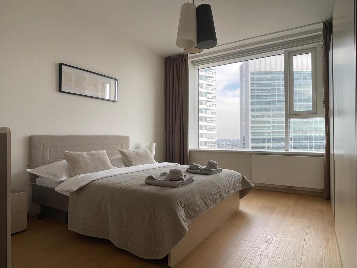 Sag Panorama Apartment 3 Rooms 19Th Floor Great View Free Parking Bratislava Exteriér fotografie