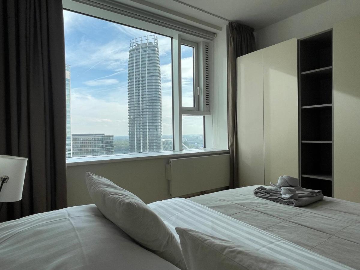 Sag Panorama Apartment 3 Rooms 19Th Floor Great View Free Parking Bratislava Exteriér fotografie