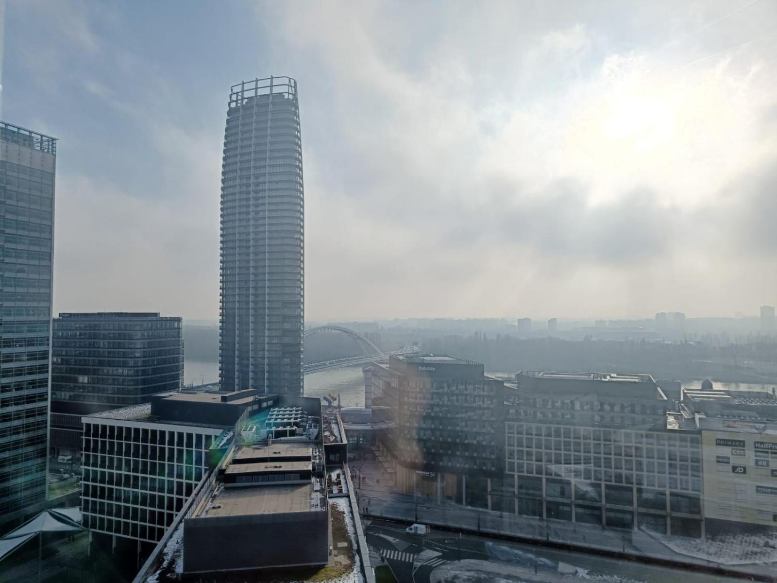 Sag Panorama Apartment 3 Rooms 19Th Floor Great View Free Parking Bratislava Exteriér fotografie
